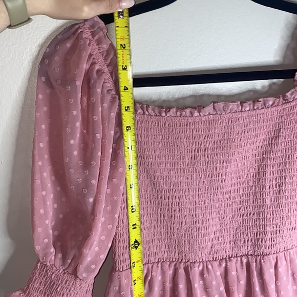 🎱Adorable pink polka dot puffy sleeves dress! - Picture 4 of 7